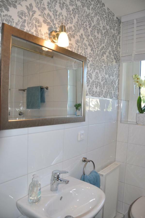 Moellenbecks Messewohnungen Ratingen Extérieur photo